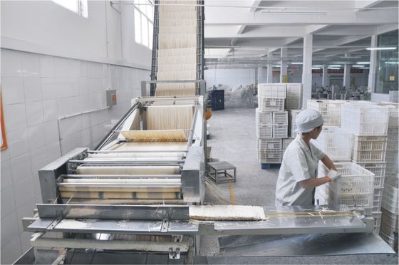 Китай Новый Н тип и удар пробуют производственную линию лапши пшеничной муки льнстант поставщик